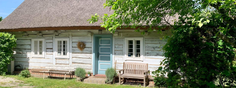 Das Weisse Haus & die Scheune