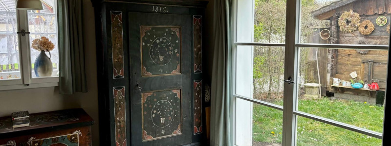 Das Weisse Haus & die Scheune