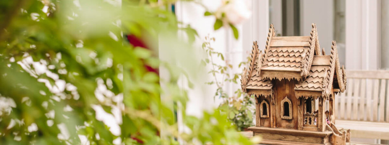 die fellerei nachhaltige unterkunft holzhaus oberharz harz urlaub in der natur im gruenen oekologisches hotel regionalität saisonal frisch vegetarische kueche yoga tempel im garten