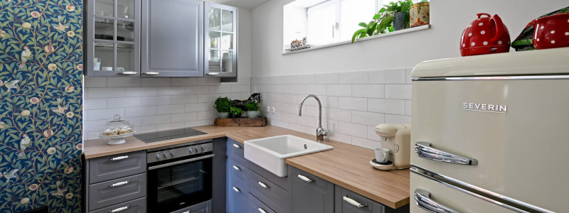 fraenkisches cottage mainbernheim albergo diffuso weinregion bestand bewahren nachhaltige sanierung alter ziegenstall radfahren urlaub in der natur im gruenen ruhig bayern fraekische weingegend rothenburg ob der tauber wuerzburg nuernberg bamberg kueche