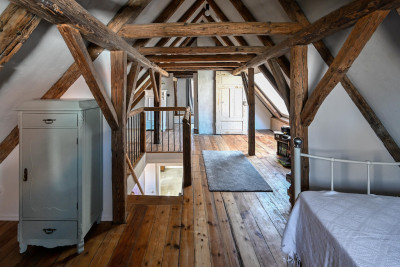 fraenkisches cottage mainbernheim albergo diffuso weinregion bestand bewahren nachhaltige sanierung alter ziegenstall radfahren urlaub in der natur im gruenen ruhig bayern fraekische weingegend rothenburg ob der tauber wuerzburg nuernberg bamberg obere etage