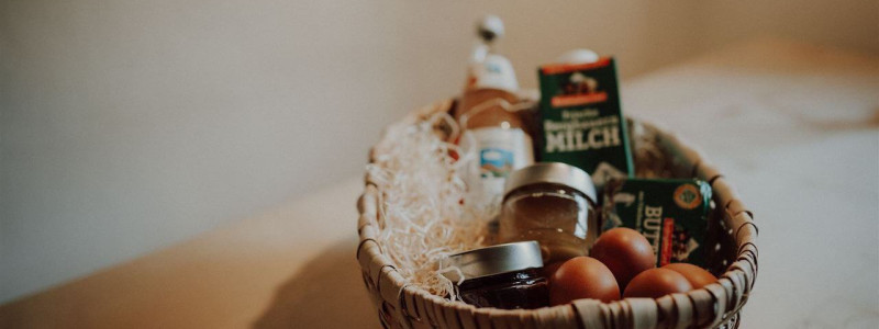 gaestehaus hofna st. christoph ebersberger wald oberbayern muenchen urlaub auf dem land in der natur im gruenen erholung design denkmalschutz sanierter bauernhof einfirsthof tradition moderne natuerliche materialien holz koerberl