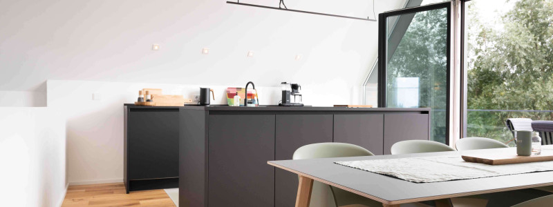 harlepadd ferienhaus neufunnixsiel nordsee kueche esstisch