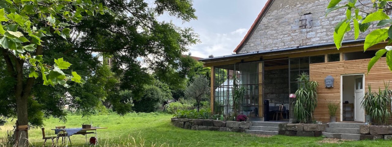 steigerwald franken into the green eco resort glamping zelte yoga retreat urlaub in der natur biologischer gemueseanbau tiere nachhaltiger tourismus garten und glashaus