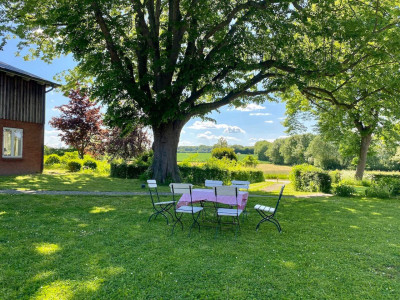 janbecks fairhaus gelting ostsee klimapostives nachhaltige hotel schleswig holstein flensburger foerde nachhaltiges autarkie kreislaeufe gutes essen saisonalitaet regionalitaet lokale produzenten fruehstueck hinterm haus