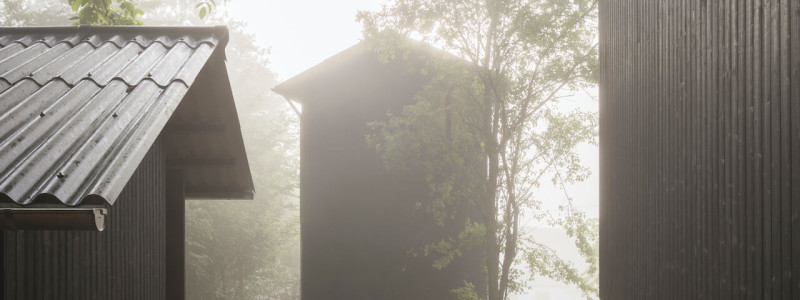 kleine bleibe westerwald urlaubsarchitektur urlaub in der natur im grünen ferienhaeuser für zwei und vier personen oekologische bauweise nachhaltige und natuerliche ressourcen aussenaufnahme