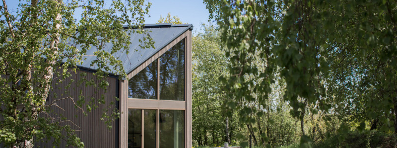 neugrad ferienhaeuser eifel naturnah ruhig nachhaltige bauweise urlaubsarchitektur holzhaeuser aussergewoehnliche architektur urlaub im gruenen auszeit zeit lassen leben spueren neu denken haus im gruenen