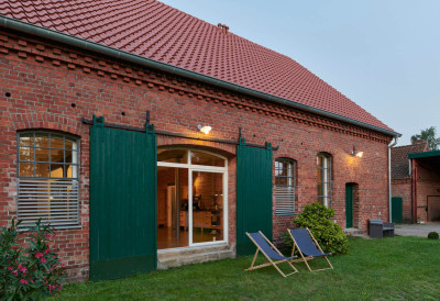 re-barn