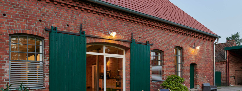 re-barn