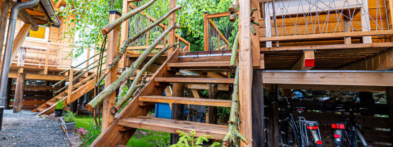 schlafstaelle tiny house schweinestall ferienwohnung nachhaltig oekologisch recycle reuse upcycling baumwipfelpfad franken waldbaden radfahren wandern weinregion grosse gruppen familien urlaub in der natur im gruenen ruhe holzhaeuser